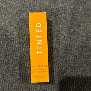 Live Tinted Huestick Corrector color rise